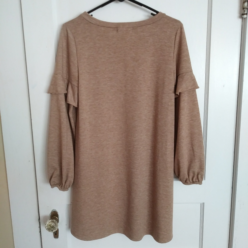 pixi+ivy women's tan medium long sleeve dress